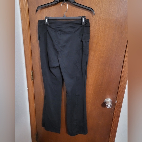 Halara High Waisted Button Side Flap Pocket Flare Casual Cargo Pants - Picture 8 of 8